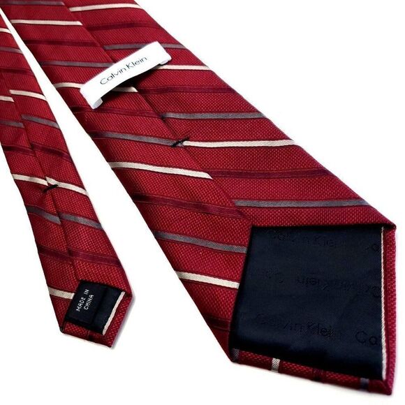 Calvin Klein‎ Red Silk Tie Woven Striped - Picture 3 of 6